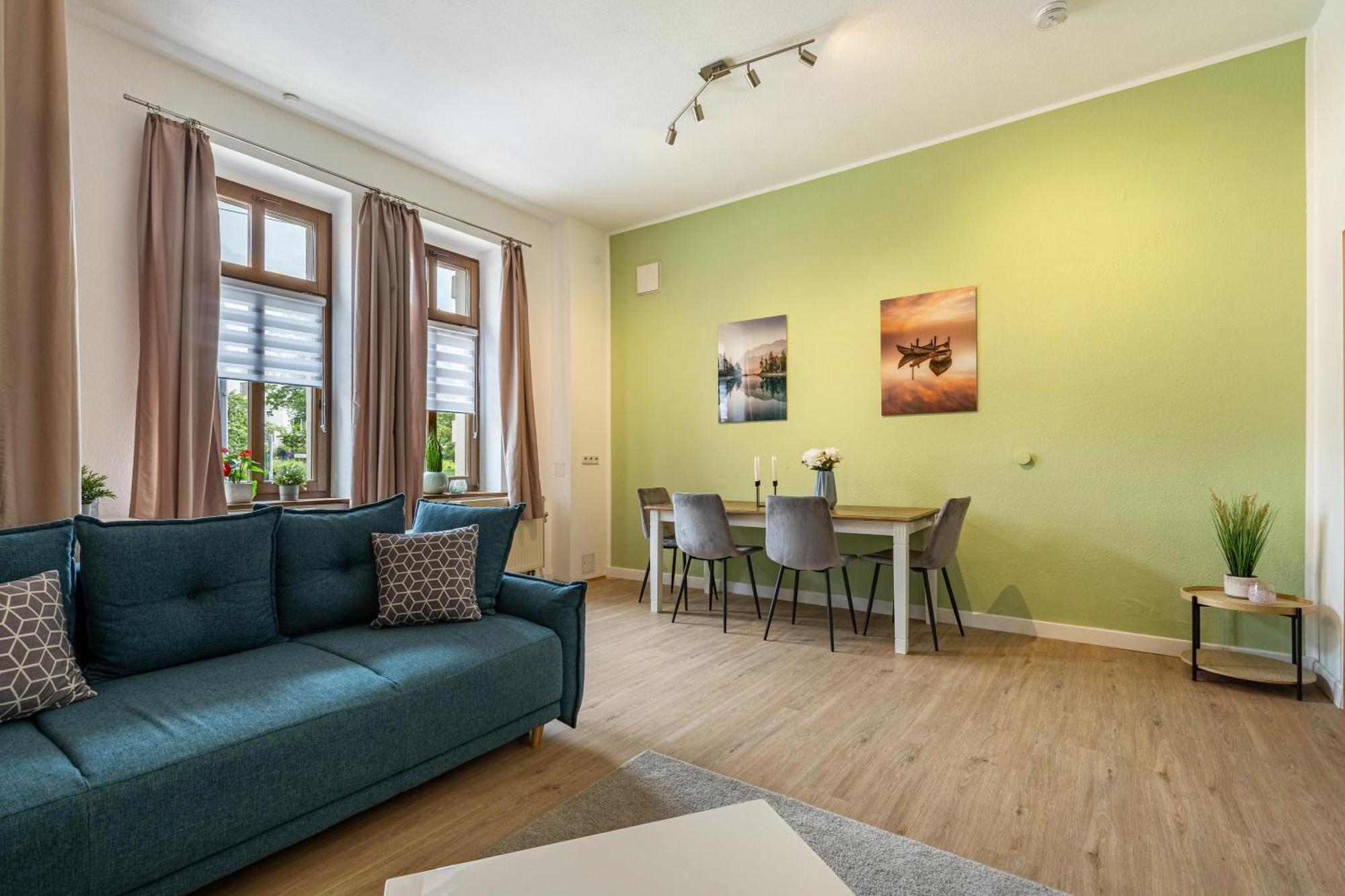 Zentrumsnahe Wohnung In Chemnitz Exterior foto